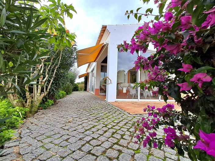 Image No.31-2 Bed Villa for sale