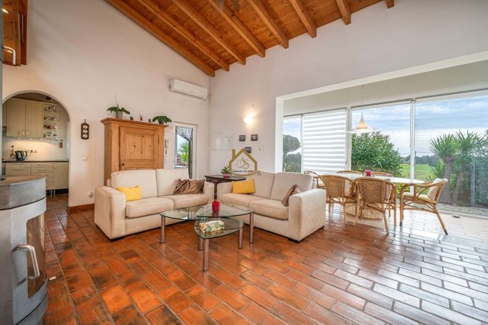 Image No.6-2 Bed Villa for sale