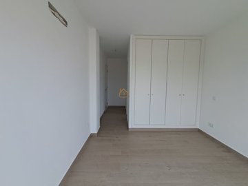 5018-734837-1397c7eacab77a8d4d14b0228a8f482d1