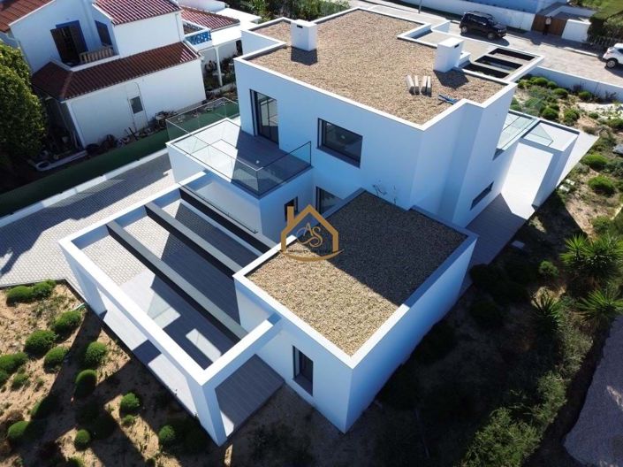 Image No.17-4 Bed Villa for sale