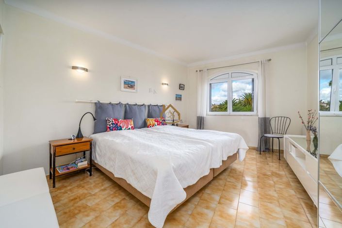 Image No.21-2 Bed Apartment for sale