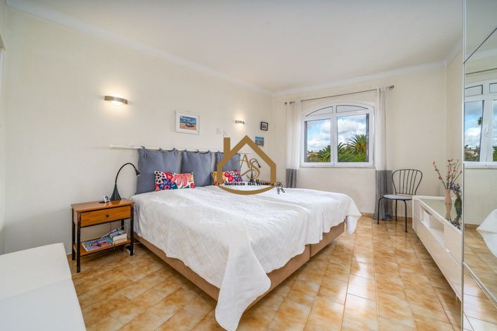 Image No.21-2 Bed Apartment for sale