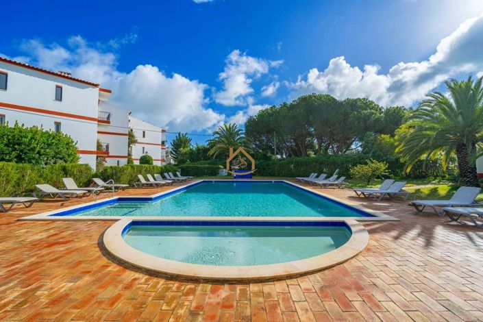 Image No.27-2 Bed Apartment for sale