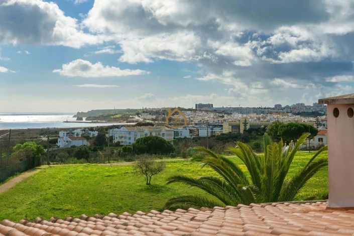 Image No.33-2 Bed Apartment for sale