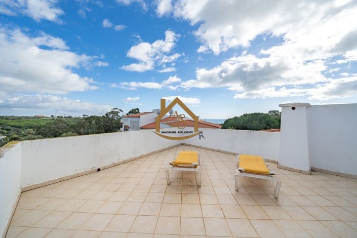 Image No.34-2 Bed Apartment for sale