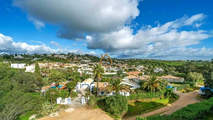 Image No.35-2 Bed Apartment for sale