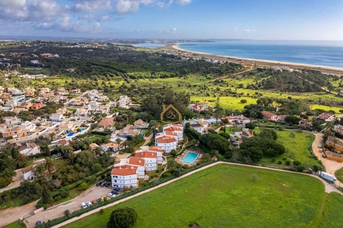 Image No.36-2 Bed Apartment for sale