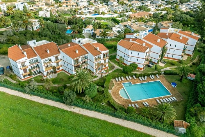 Image No.37-2 Bed Apartment for sale