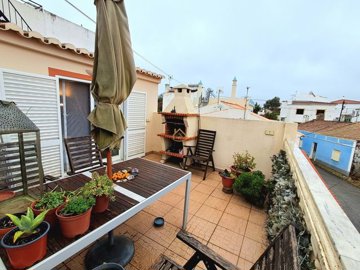 5018-774243-1397c7eacab77a8d4d14b0228a8f482d1