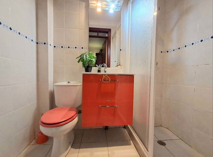 Image No.7-2 Bed Townhouse for sale