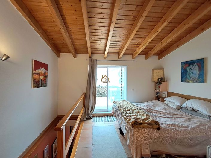 Image No.9-2 Bed Townhouse for sale