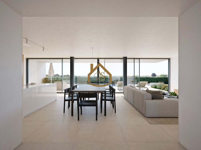 Image No.8-4 Bed Villa for sale