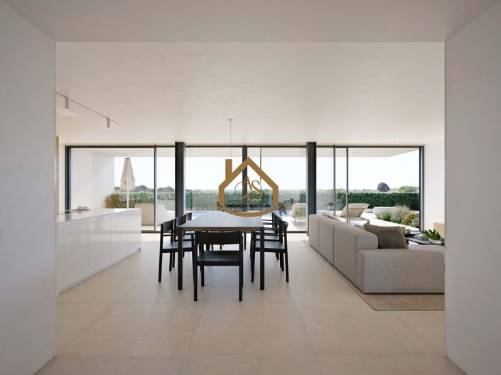 Image No.8-4 Bed Villa for sale