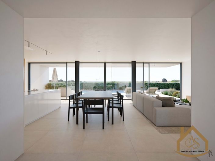 Image No.8-4 Bed Villa for sale