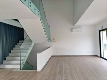 5018-734663-1397c7eacab77a8d4d14b0228a8f482d1