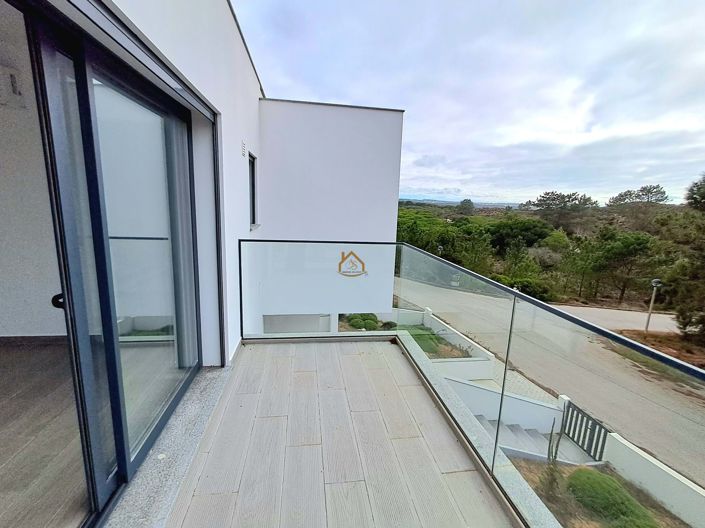 Image No.22-4 Bed Villa for sale