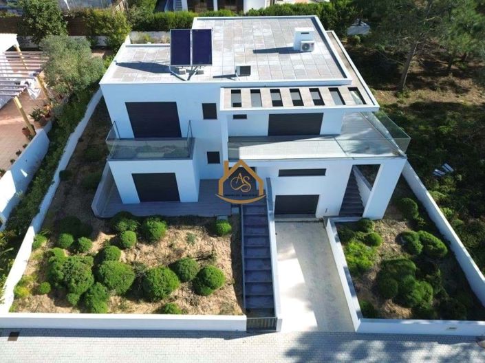 Image No.35-4 Bed Villa for sale