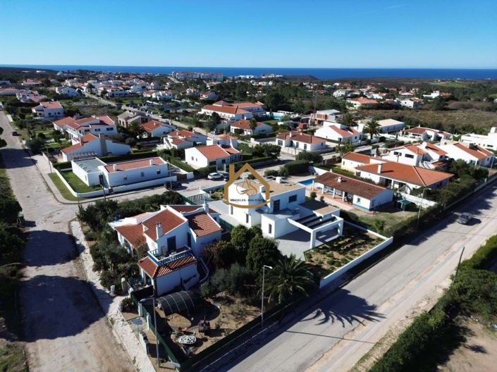 Image No.19-4 Bed Villa for sale