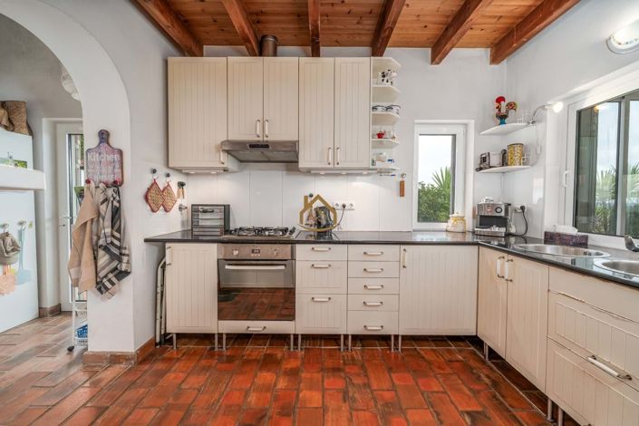 Image No.11-2 Bed Villa for sale