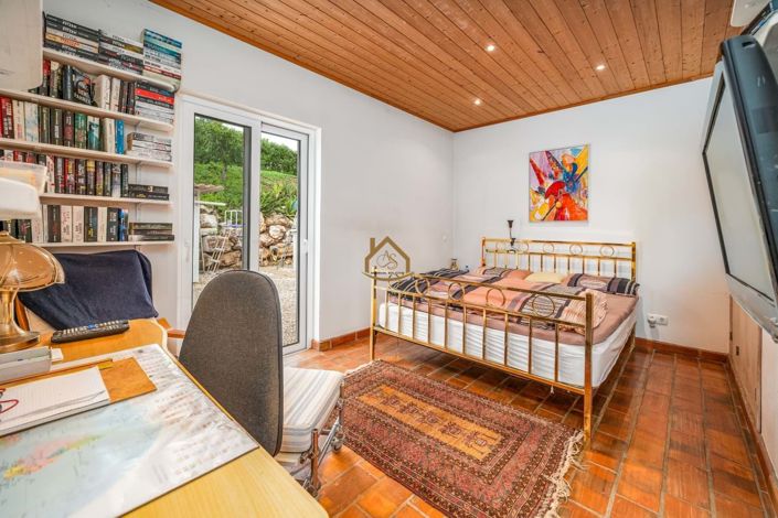 Image No.22-2 Bed Villa for sale