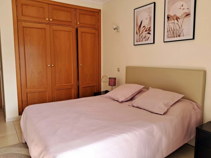 Image No.12-3 Bed Apartment for sale