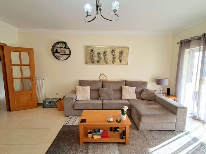 Image No.7-3 Bed Apartment for sale