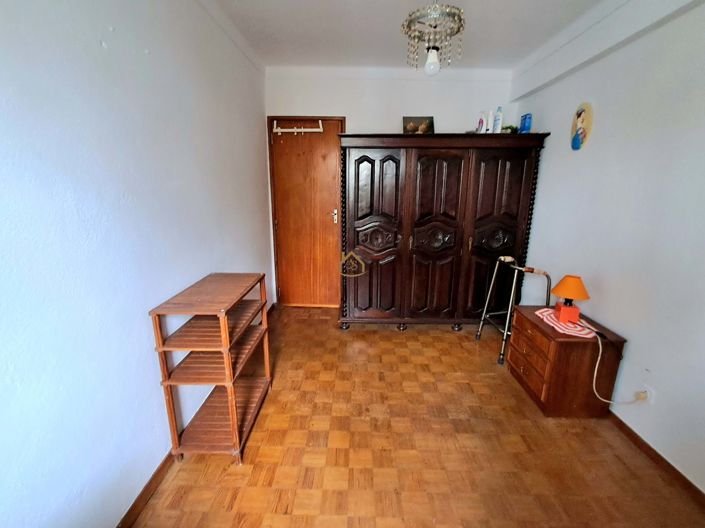 Image No.10-4 Bed Apartment for sale