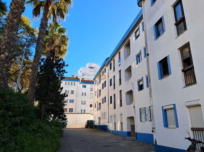 Image No.14-4 Bed Apartment for sale