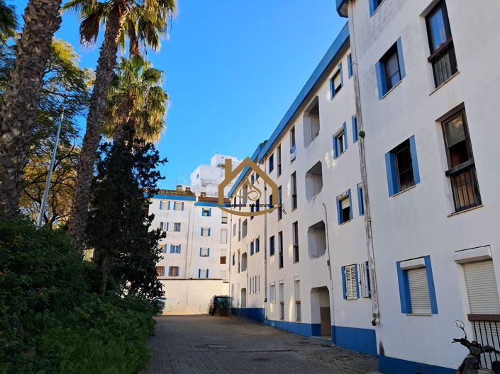 Image No.14-4 Bed Apartment for sale