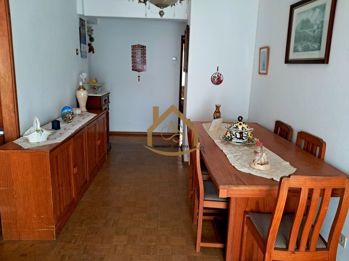 Image No.4-4 Bed Apartment for sale