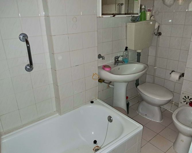 Image No.6-4 Bed Apartment for sale