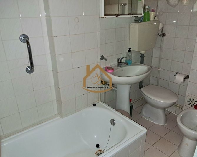 Image No.9-4 Bed Apartment for sale