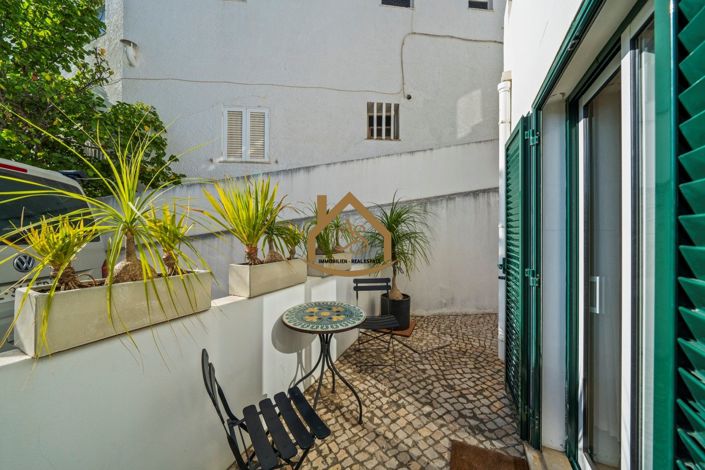 Image No.24-1 Bed Apartment for sale