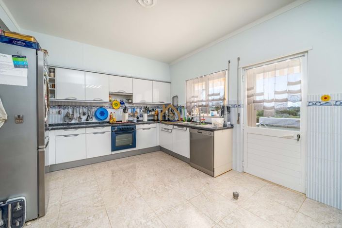 Image No.10-Villa de 3 chambres à vendre à Mexilhoeira Grande