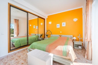 5018-799224-1397c7eacab77a8d4d14b0228a8f482d1