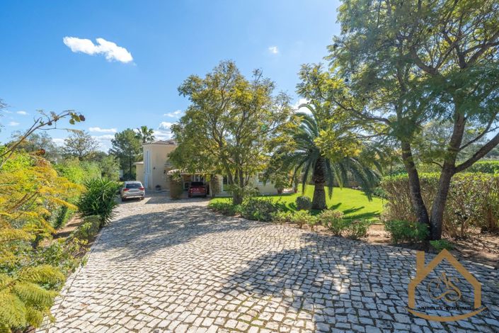 Image No.26-3 Bed Villa for sale