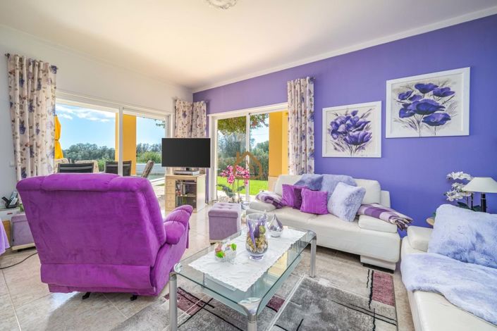 Image No.4-Villa de 3 chambres à vendre à Mexilhoeira Grande