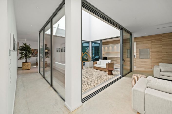 Image No.16-3 Bed Villa for sale