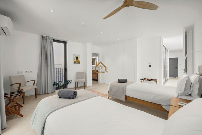 Image No.18-3 Bed Villa for sale