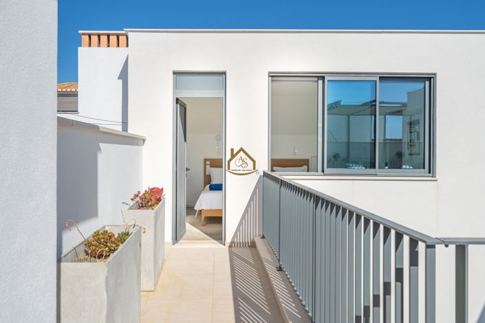 Image No.31-3 Bed Villa for sale