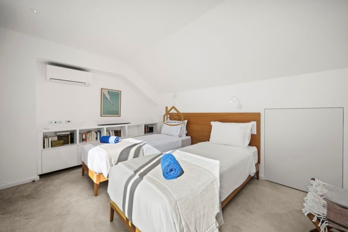 Image No.34-3 Bed Villa for sale