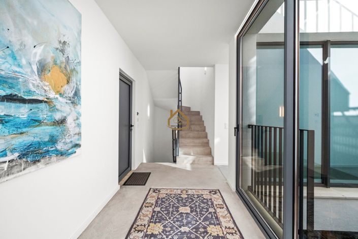 Image No.42-3 Bed Villa for sale