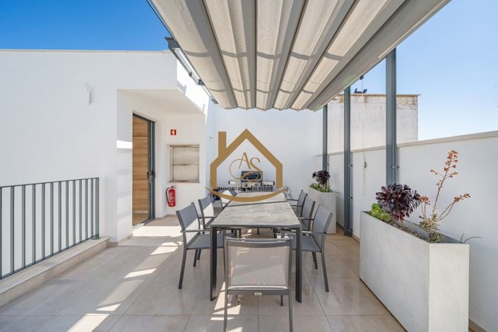 Image No.45-3 Bed Villa for sale