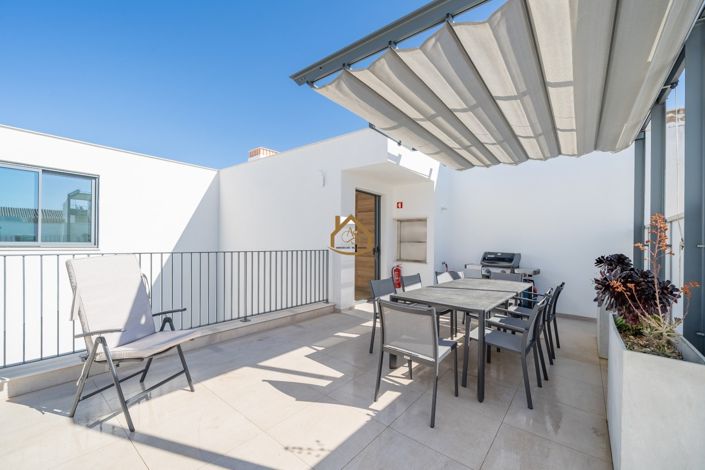 Image No.46-3 Bed Villa for sale