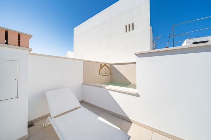 Image No.48-3 Bed Villa for sale