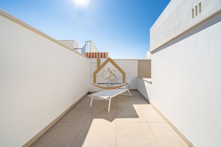 Image No.49-3 Bed Villa for sale