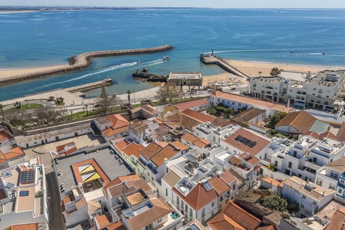 Image No.52-3 Bed Villa for sale