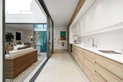 5018-804671-1397c7eacab77a8d4d14b0228a8f482d1