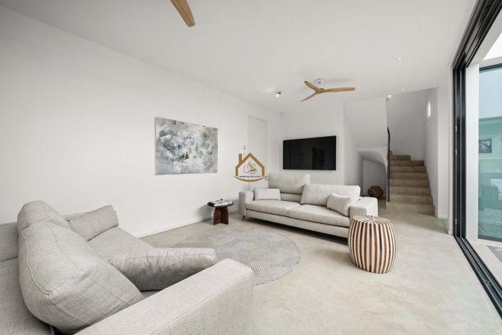 Image No.8-3 Bed Villa for sale