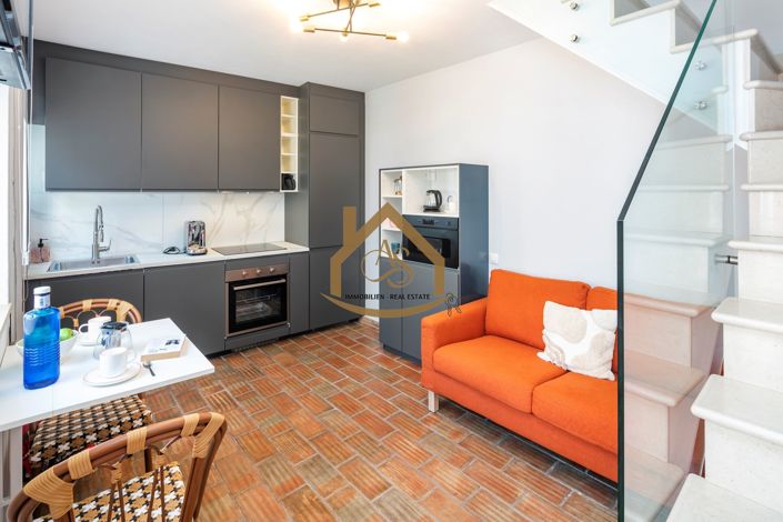 Image No.2-1 Bed Townhouse for sale